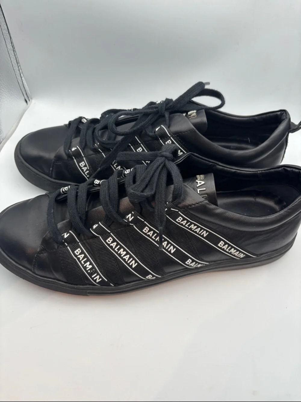 Balmain Black Logo Strap Low-Top Sneakers for Men
